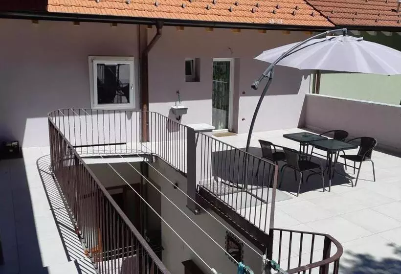 Majatalo Guest House Green Heart