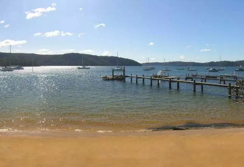 Majatalo Island Paradise   Private Waterfront Retreat