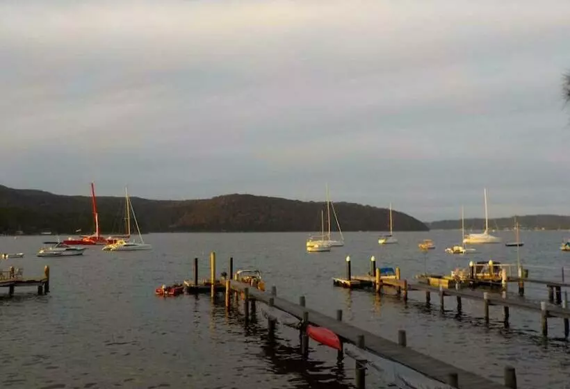 Majatalo Island Paradise   Private Waterfront Retreat