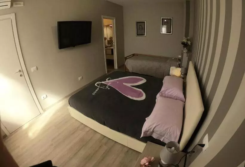 ペンション La Casetta Narni