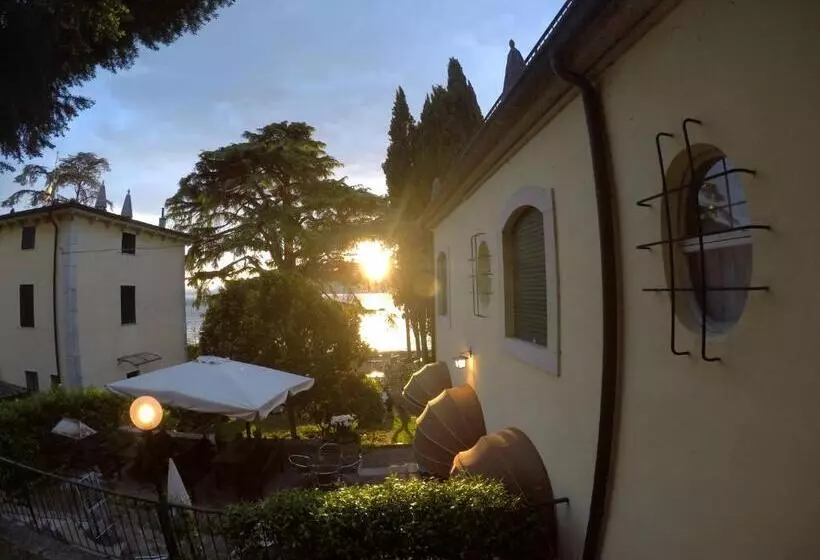 پانسیون Villa Corteolivo Rooms