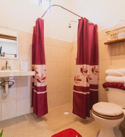 Zayali Bacalar Guest House