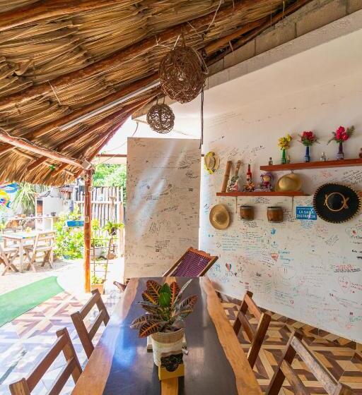 Zayali Bacalar Guest House