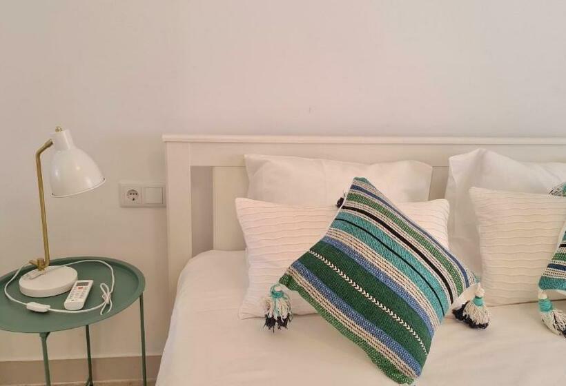 Apartamentos De La Huerta