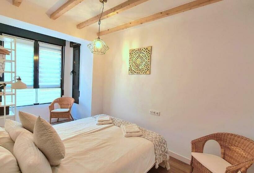 Apartamentos De La Huerta