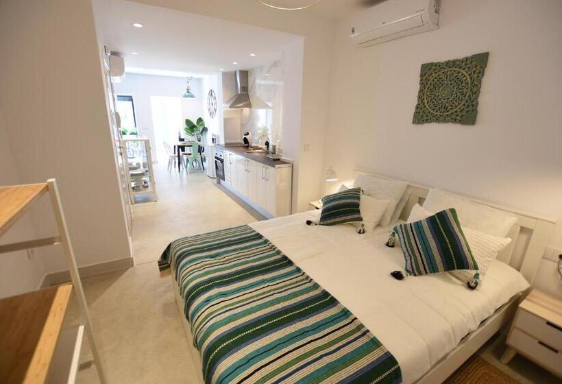 Apartamentos De La Huerta