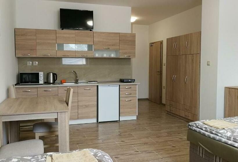 Apartmánové Ubytovanie Vkf