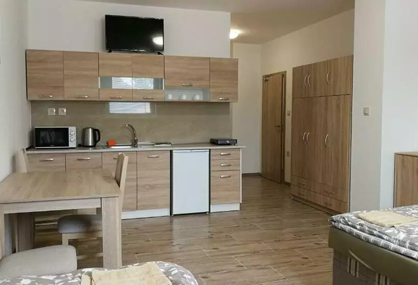 Apartmánové Ubytovanie Vkf