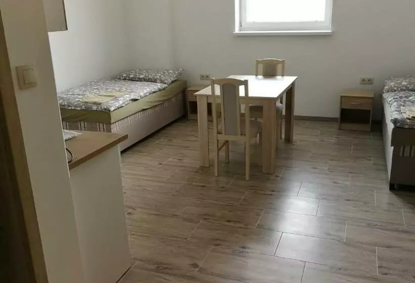 Apartmánové Ubytovanie Vkf