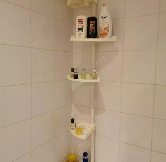 تختخواب و صبحانه Le Dernier Métro