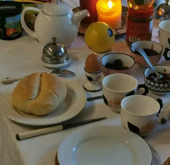 تختخواب و صبحانه Le Dernier Métro