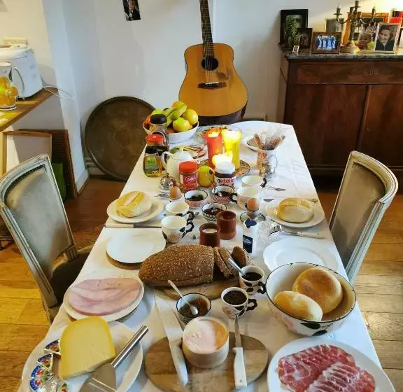 تختخواب و صبحانه Le Dernier Métro