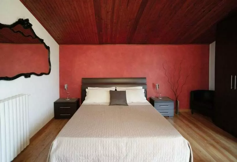 Aamiaismajoitus (B&B) Sasso Di Luna