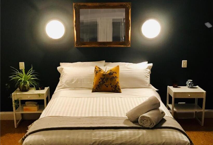 Bed and Breakfast The Lake House Retreat