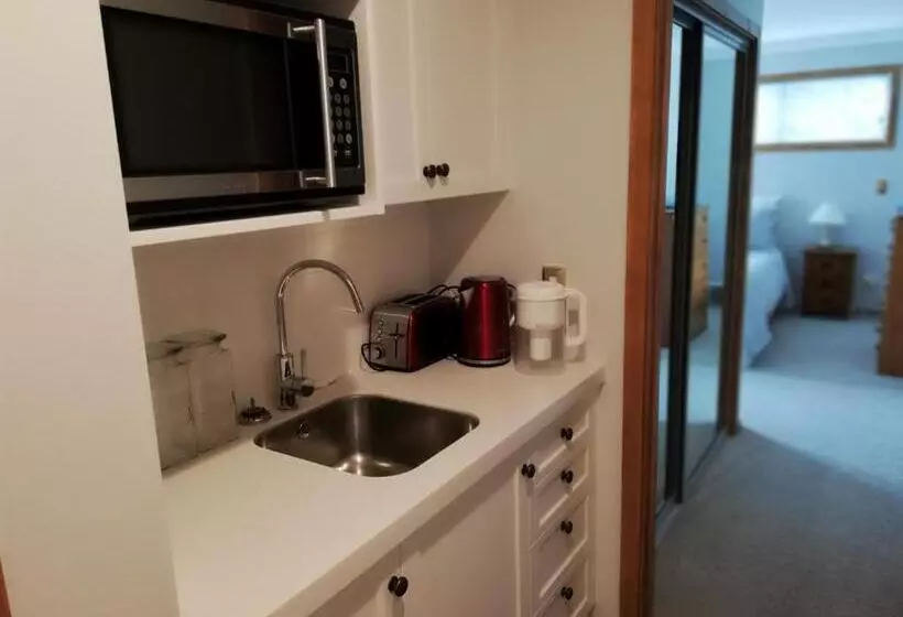 تختخواب و صبحانه Whaka Heights