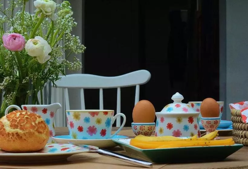 Beeltjens B&b: Wolf&belle