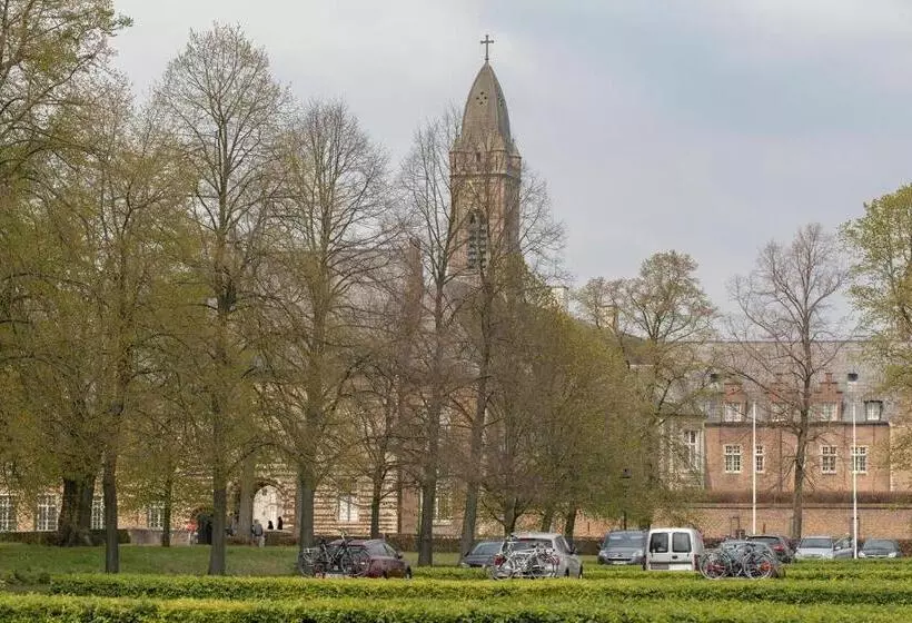 Beeltjens B&b: Wolf&belle