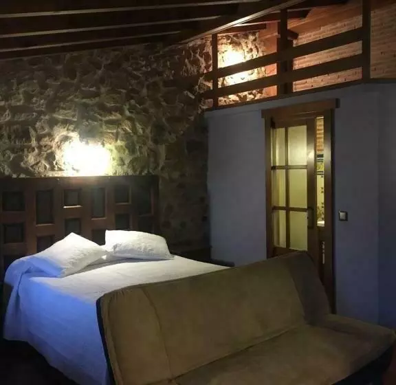 ホテル Hostal Rural Las Nubes