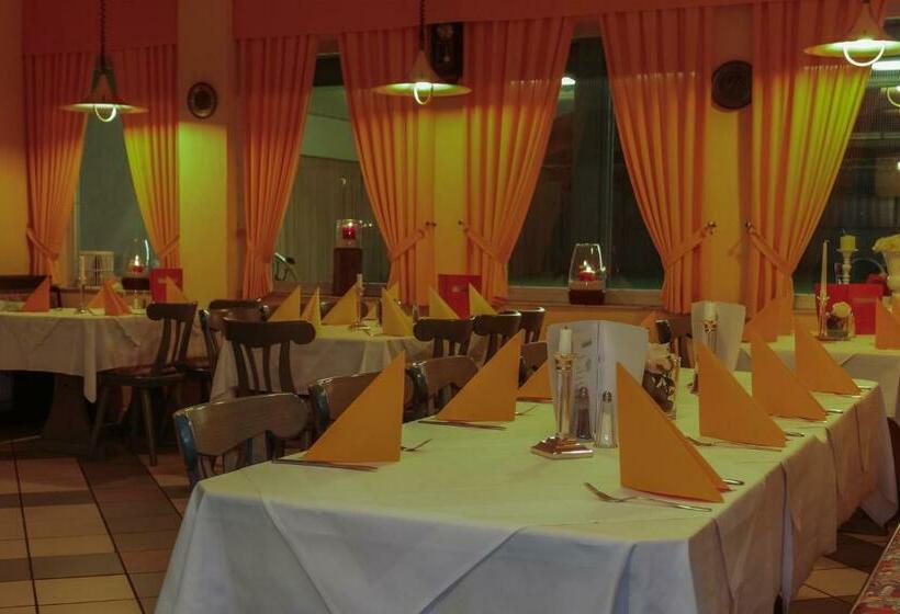 ホテル Toto S Gasthaus