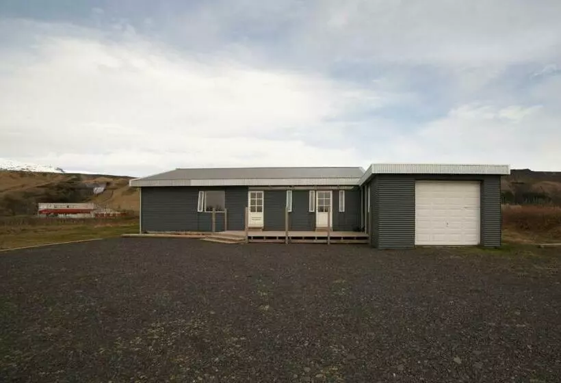 پانسیون Guesthouse Skógafoss