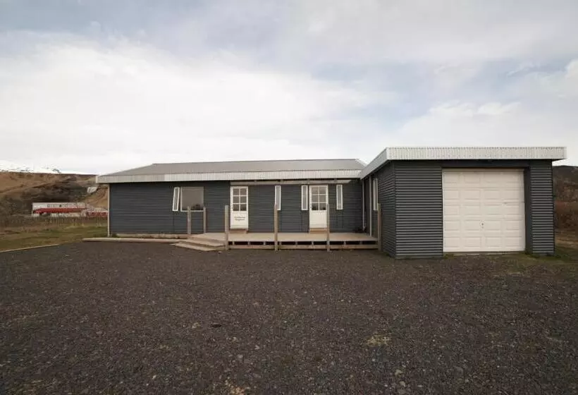 پانسیون Guesthouse Skógafoss
