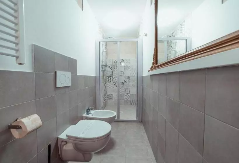 پانسیون Villino Tortorelli Con Self Check In