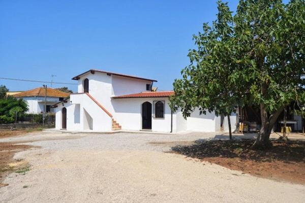 مبيت وإفطار Beastella Holiday Rooms