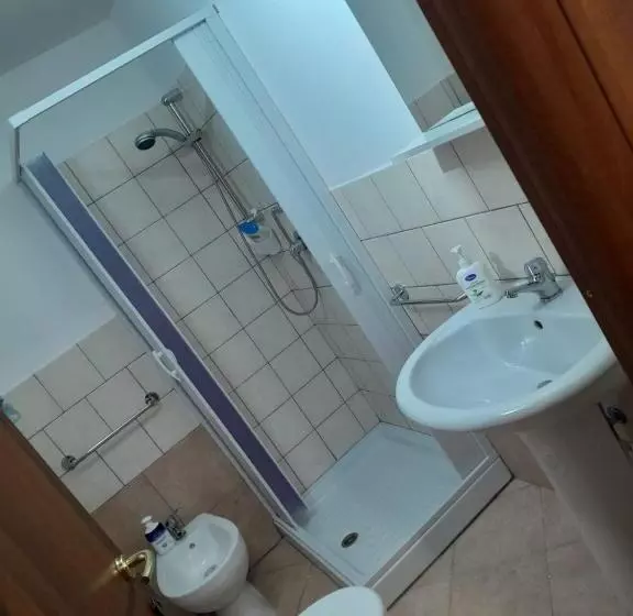 Aamiaismajoitus (B&B) Beastella Holiday Rooms