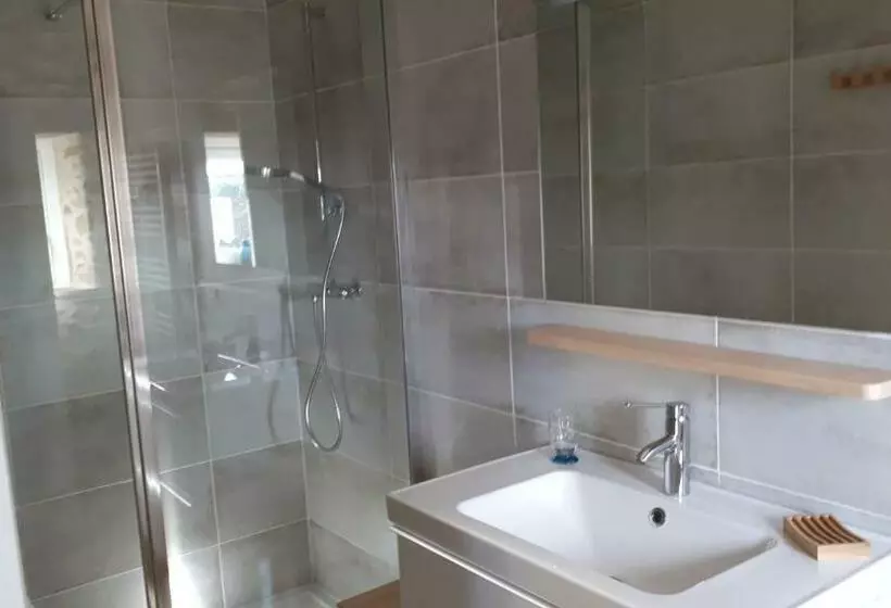 ベッドアンドブレックファースト Chambres D Hôtes De Campagnet