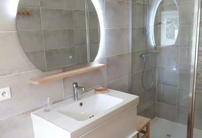 ベッドアンドブレックファースト Chambres D Hôtes De Campagnet