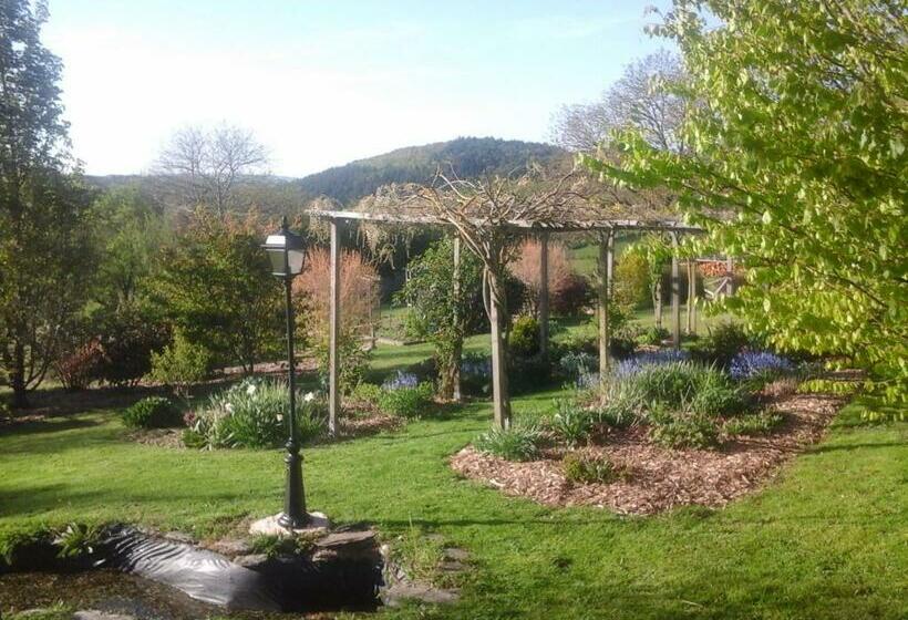 ベッドアンドブレックファースト Chambres D Hôtes De Campagnet