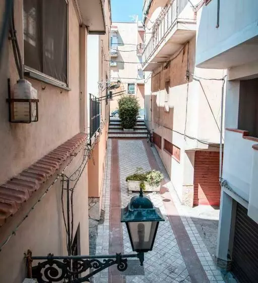 Aamiaismajoitus (B&B) Neryhome Giardini Naxos