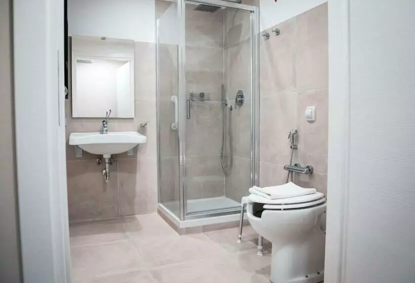 Aamiaismajoitus (B&B) Neryhome Giardini Naxos