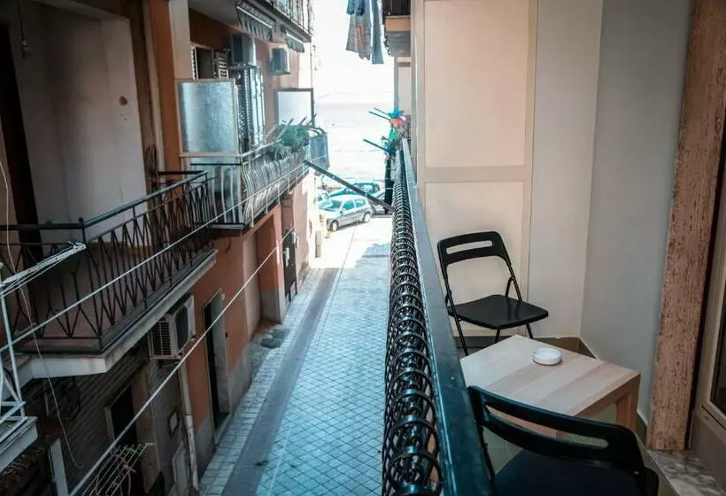 Aamiaismajoitus (B&B) Neryhome Giardini Naxos