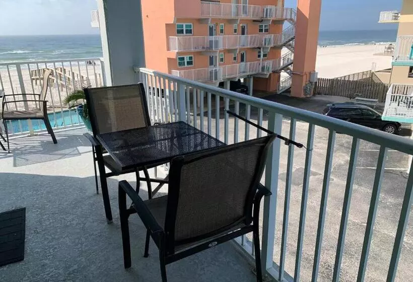 Bill’s At Gulf Shores