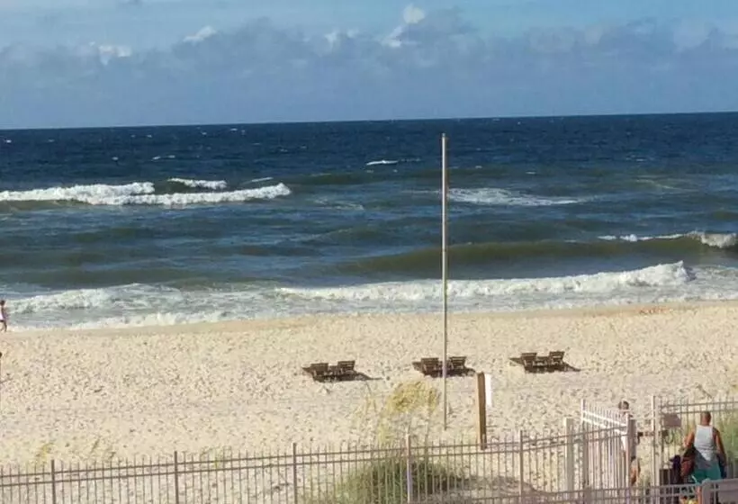 Bill’s At Gulf Shores
