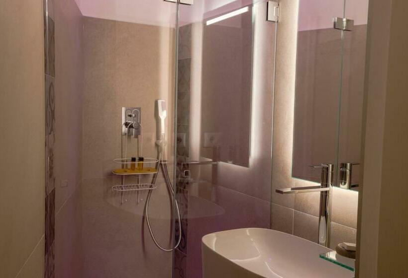 پانسیون Bed&book