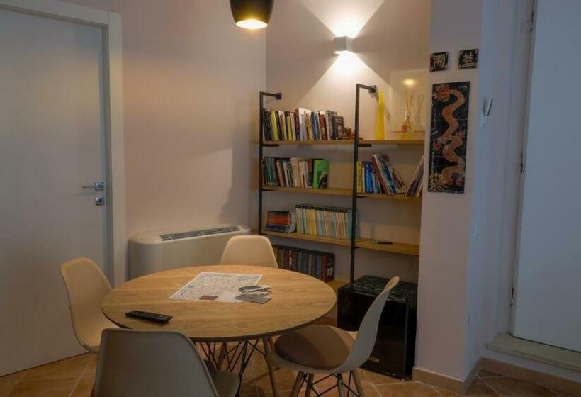 پانسیون Bed&book