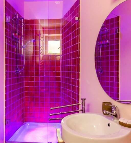 پانسیون Bed&book