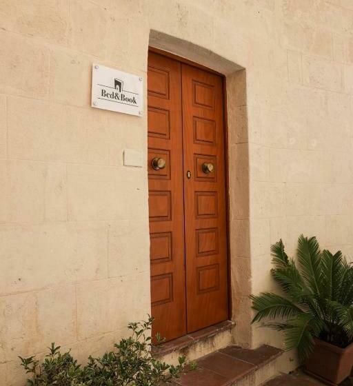 پانسیون Bed&book