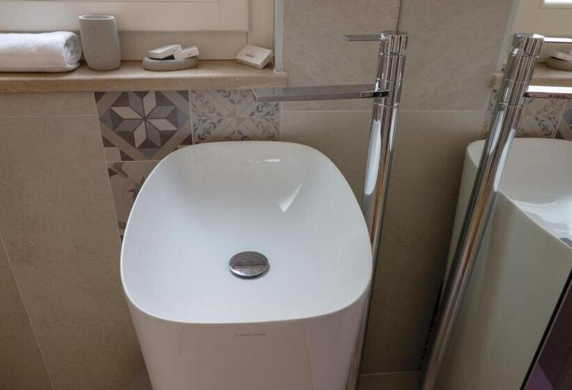 پانسیون Bed&book