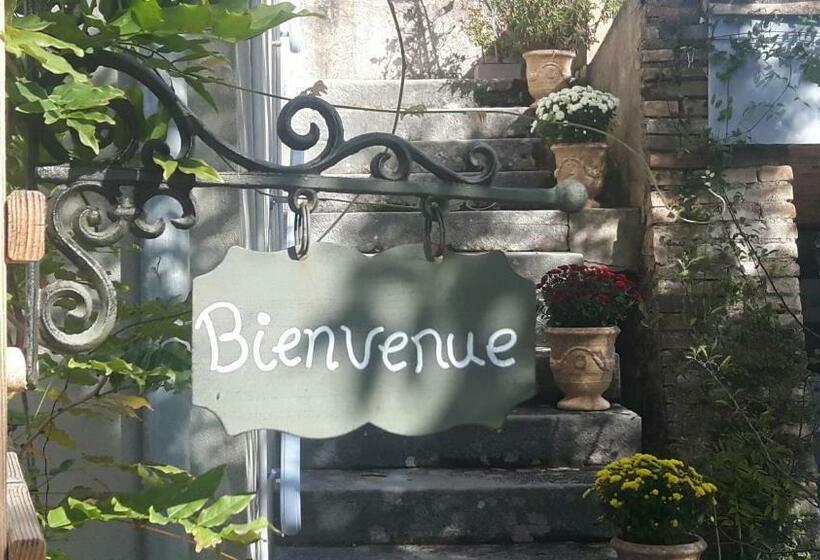 Bed and Breakfast Chambres D Hôtes Des Gens Heureux