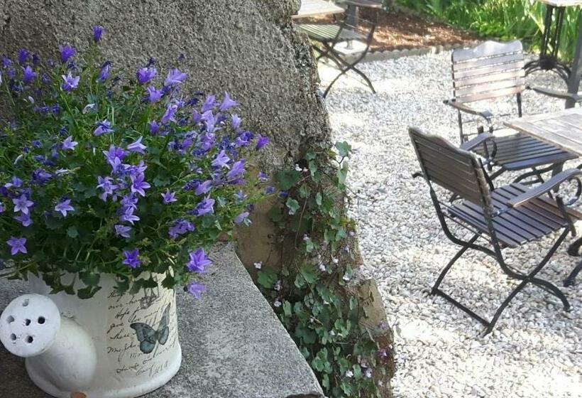 Bed and Breakfast Chambres D Hôtes Des Gens Heureux