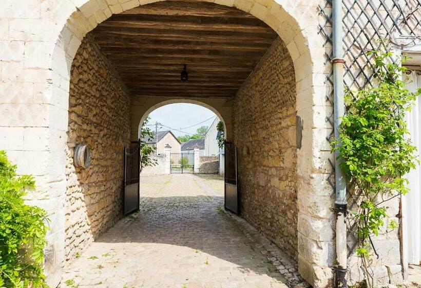 مبيت وإفطار Domaine De Planchoury