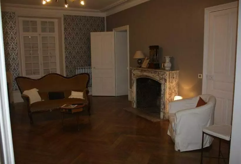 Aamiaismajoitus (B&B) Domaine De Planchoury