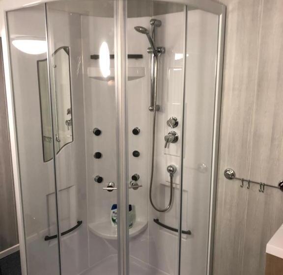 膳宿费 Au Fil De L Eau