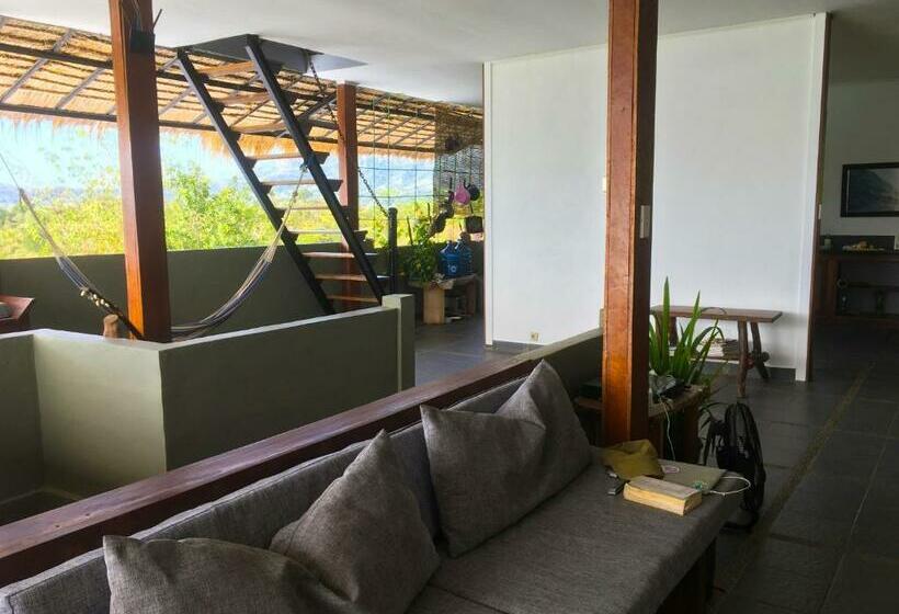 بنسيون Merdeka House