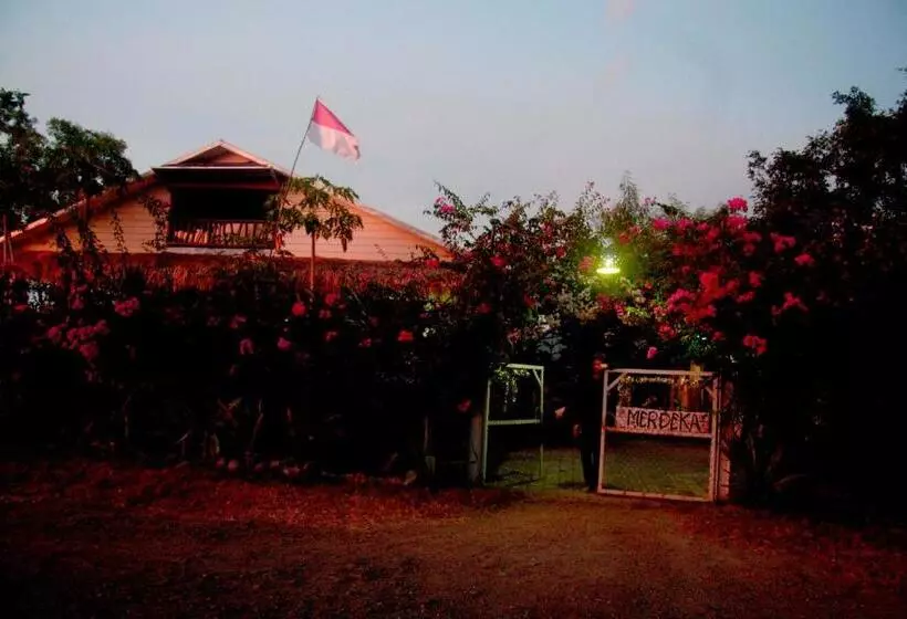 ペンション Merdeka House