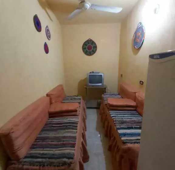 پانسیون Otasho Nile View House