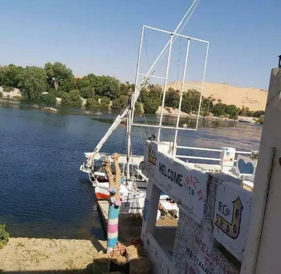 پانسیون Otasho Nile View House